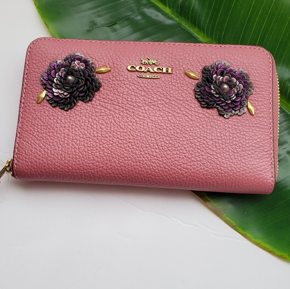Coach wallet